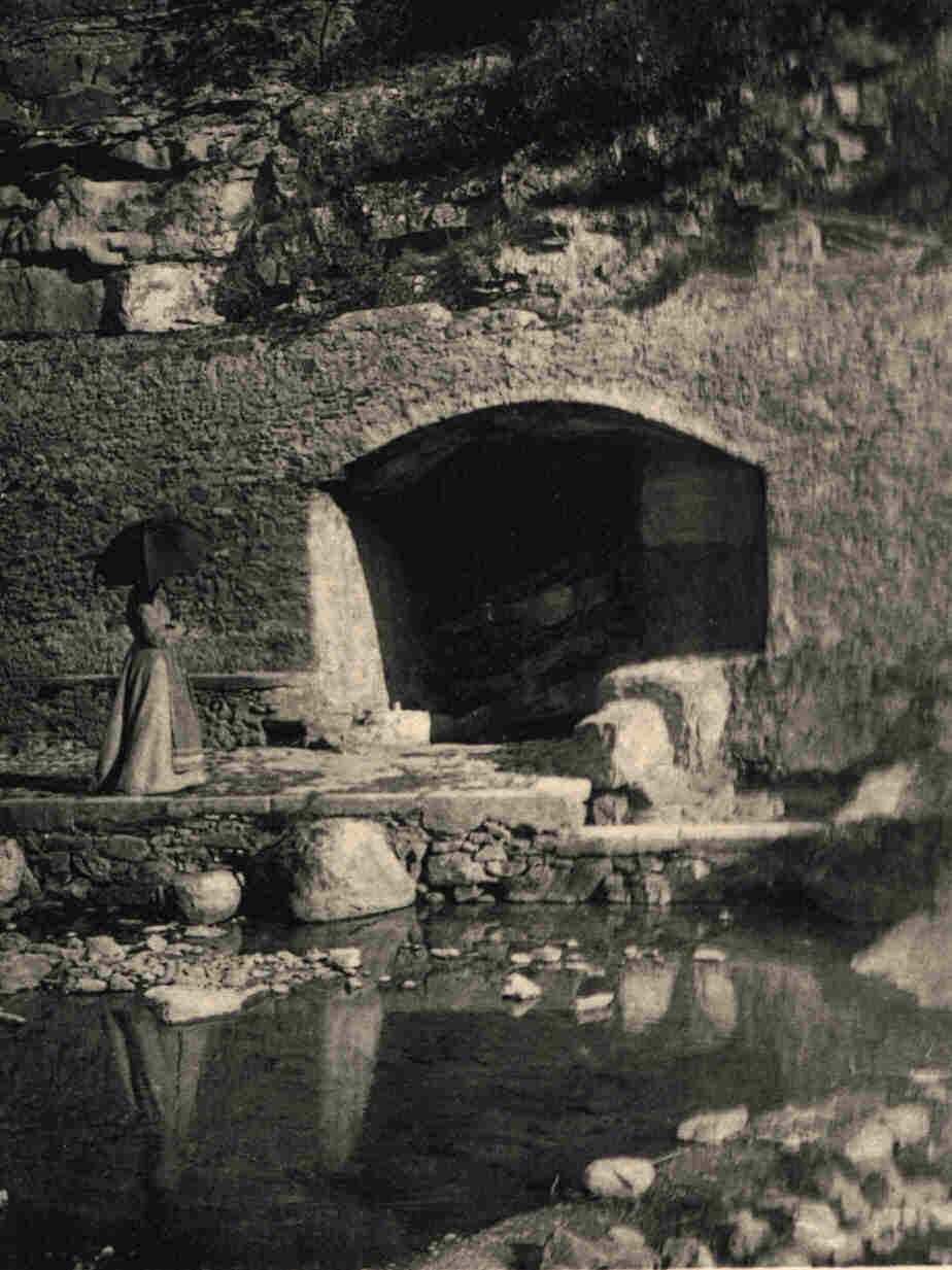 "la fontaine" intermittente