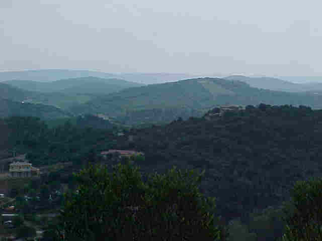 Vue gnrale sur les Pyrnes