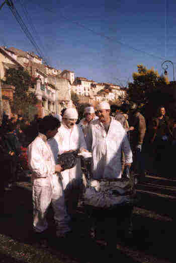 Les coquins du village